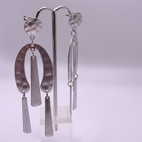 Modern Silver Drop Earrings w/Post NEW - Picture 4 of 4